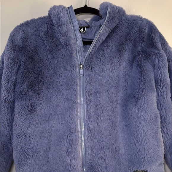 Under Armour Blue /Purple Puffer Jacket with Plush Texture - Picture 4 of 12